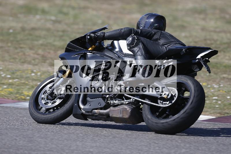 /36 08.08.2026  Pluess Motosport ADR/Freies Fahren/411